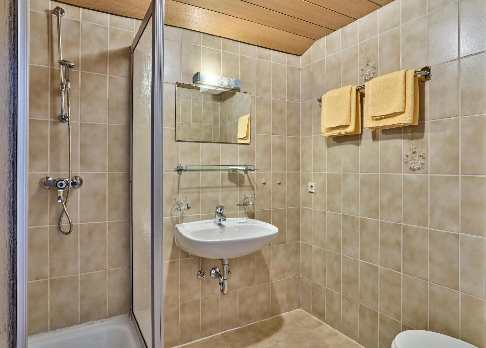 Standard Doppelzimmer im Gasthof Genosko